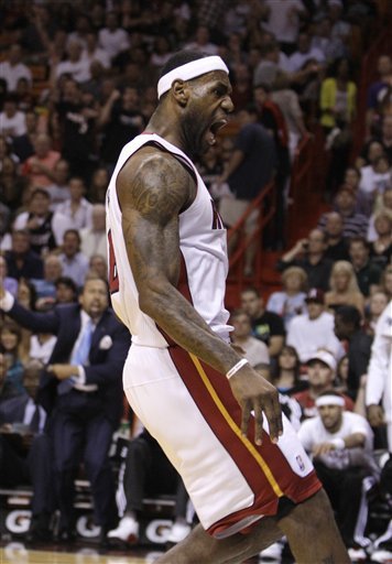 凯尔：阿德耶米被换下完全合理；他今天的行为不对，会被罚款（凯尔：阿德耶米被换下理所应当；他今日举动不当，将遭罚款）