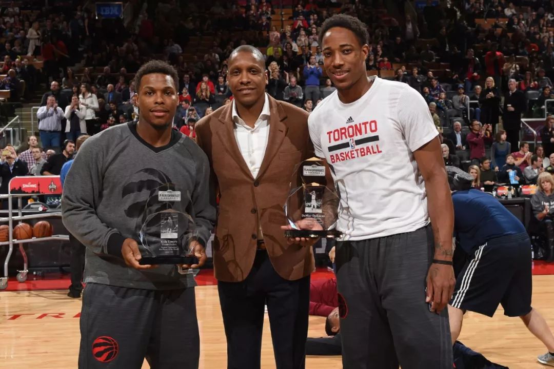 记者：哲凯赖什没参加欧冠赛前最后一练，此前曾感到肌肉不适（记者：因肌肉不适，哲凯赖什缺席欧冠赛前最后一次训练）