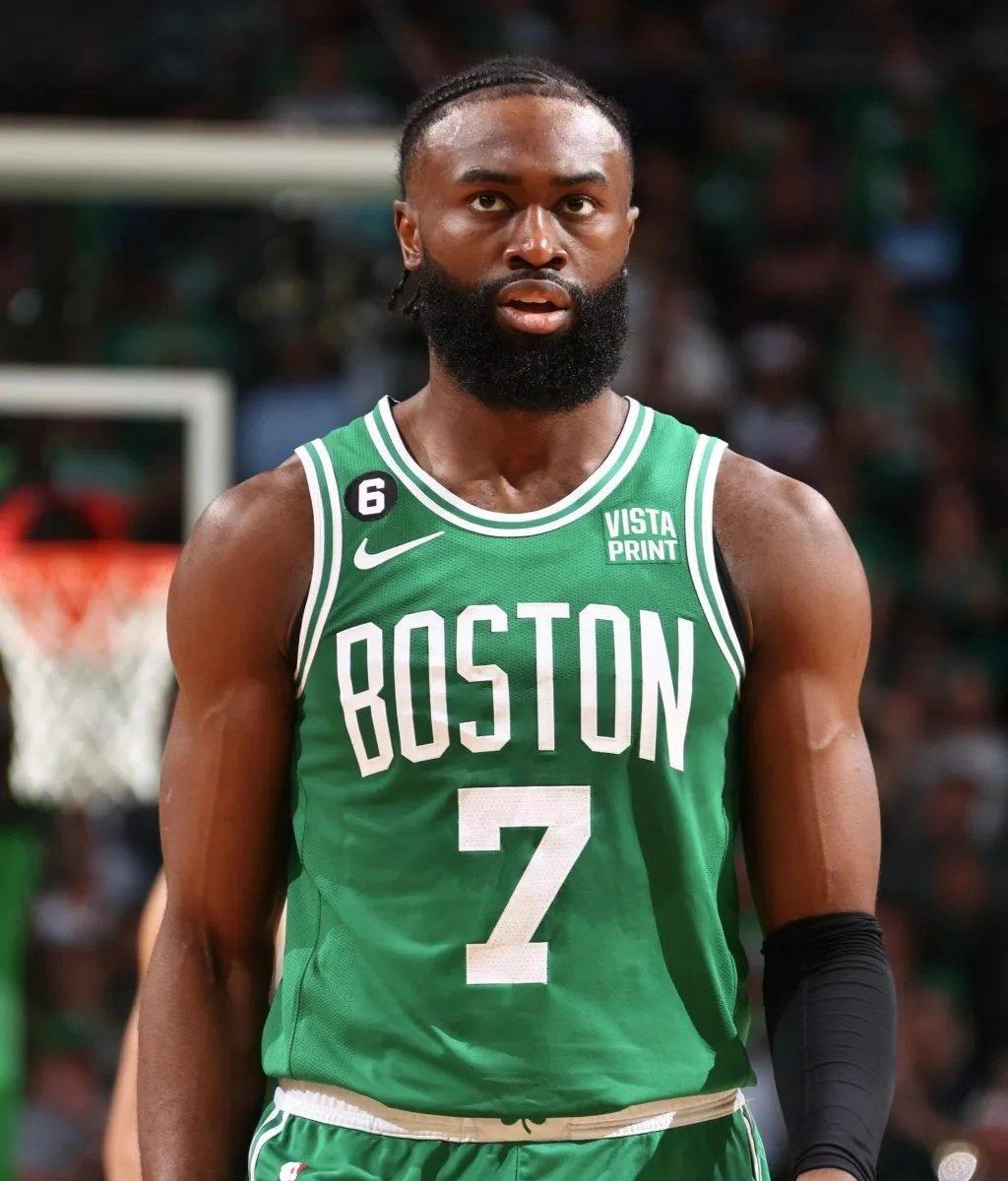 托普穆勒：巴萨各个位置都很强，弗里克是德国足球的一名大使（托普穆勒：巴萨全线实力雄厚，弗里克是德国足球的名片）