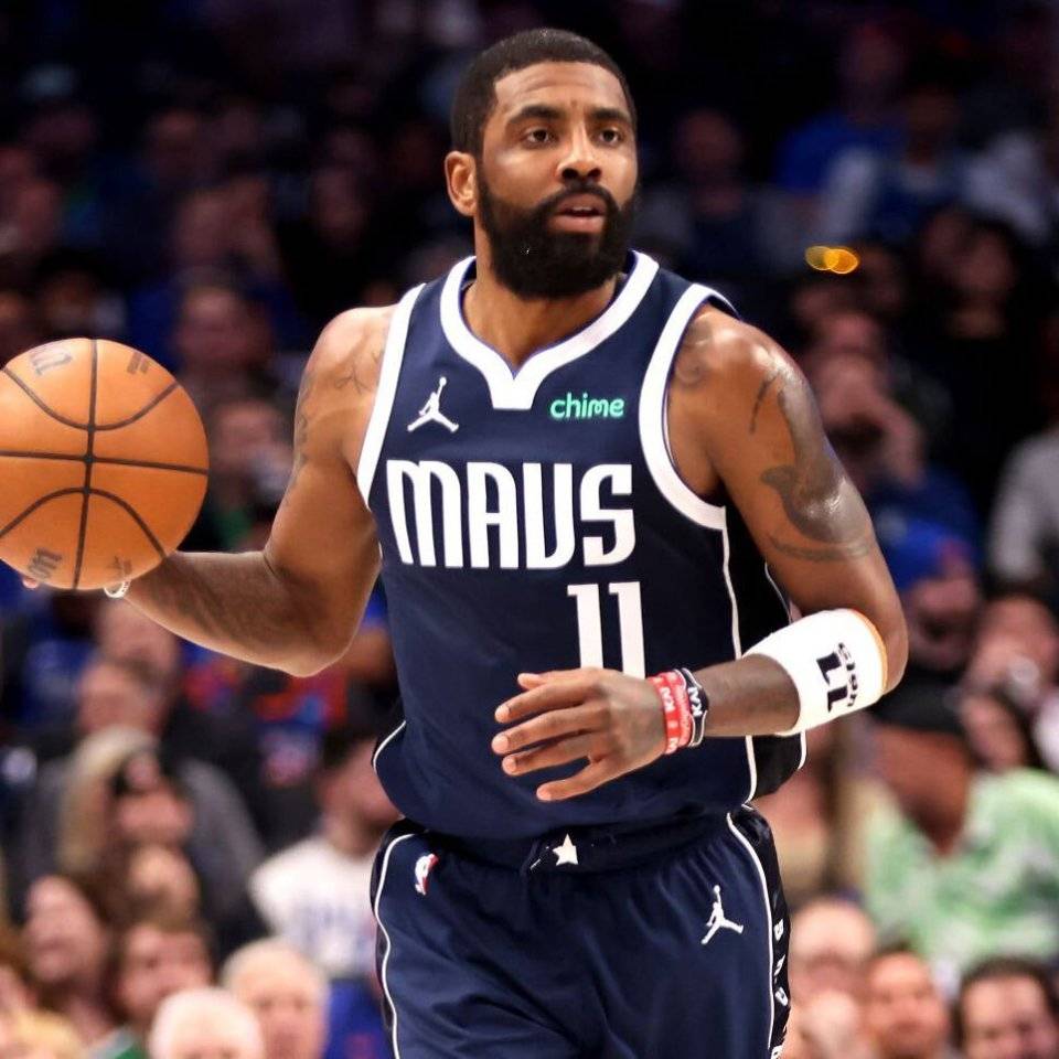 媒体人：庞峥麟最吸引人的是球商 被盯防仍展示出鲜明的比赛内容（媒体评庞峥麟：球商出众，严防之下仍打出鲜明表现）