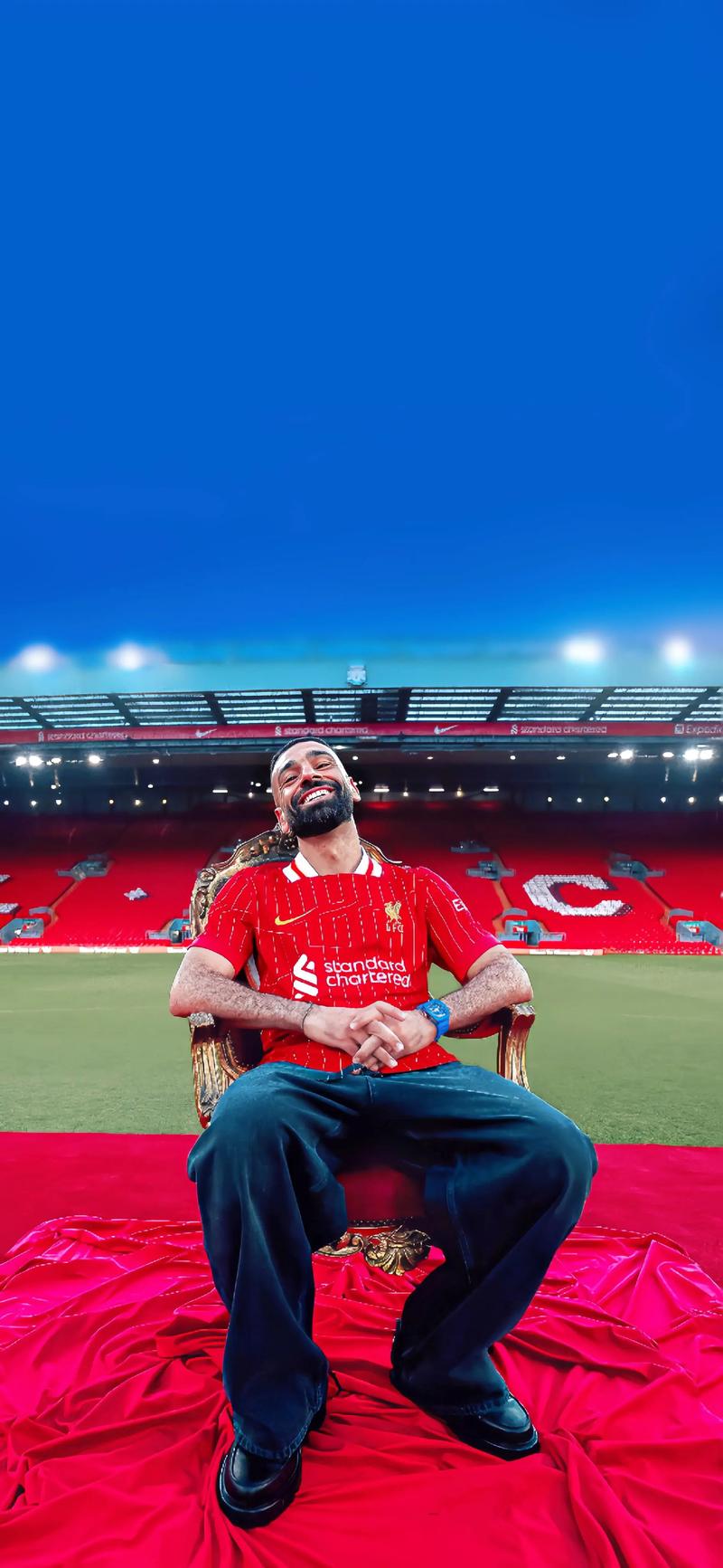 慕尼黑1860主席回应拜仁球迷横幅：这完全不尊重人，越界了（1860慕尼黑主席抨击拜仁球迷横幅：严重失礼，已越界）