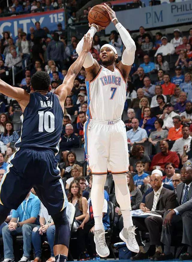 齐米卡斯：我爱利物浦的一切；利物浦和罗马的精神风格很像（齐米卡斯：我热爱利物浦的一切，红军与罗马的精神气质相近）