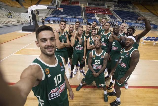 哈里森·巴恩斯：空位三分+慢三步上篮连砍5分，展现惊人实力（哈里森·巴恩斯空位三分加慢三步上篮连取5分，实力尽显）